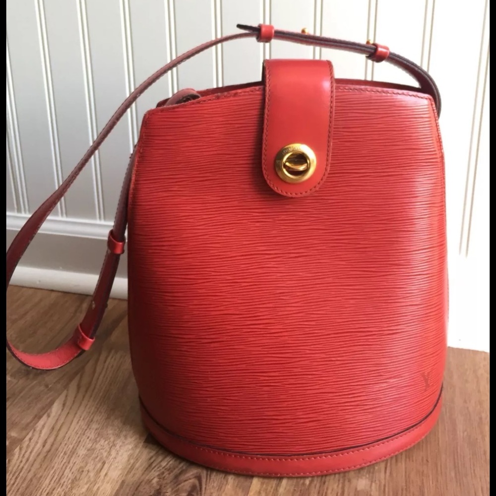 Louis Vuitton Purse Cluny Bag Red Epi Leather